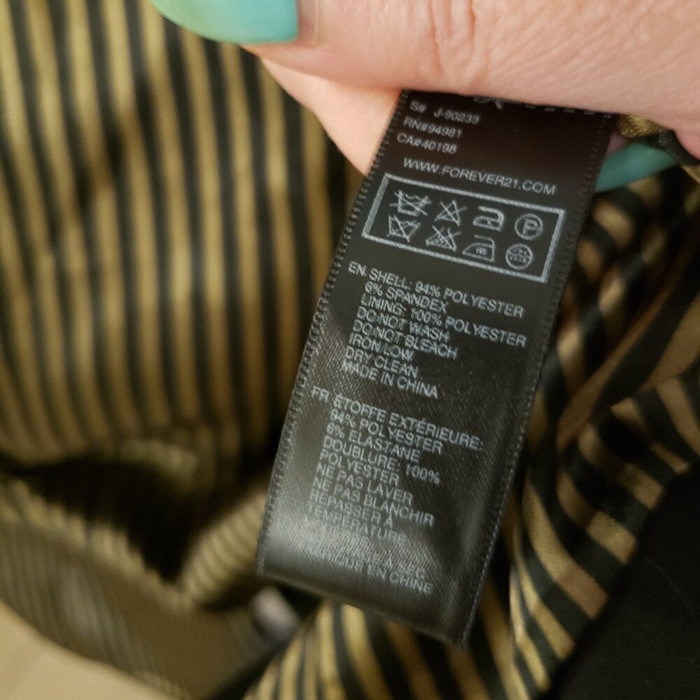 ⭐️ Suit Jacket ~ Blazer - Picture 2 of 5